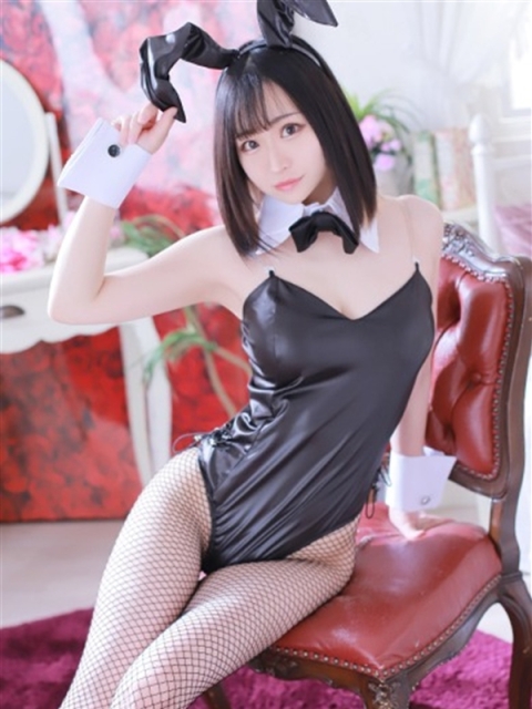 アミナ4